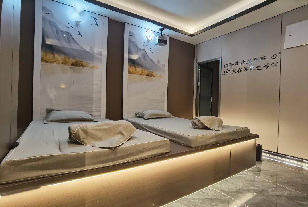 重庆富侨重装开业，足浴服务洗一次送一次